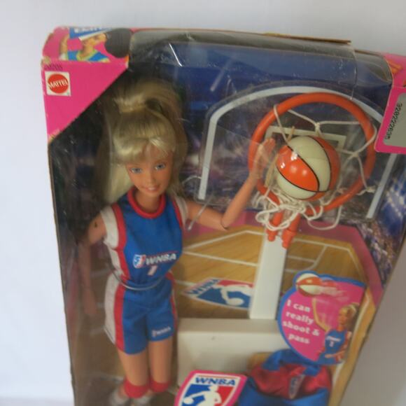VINTAGE 1998 WNBA BARBIE #20205 New In Box Mattel Caucasian Blonde Basketball - Picture 3 of 9
